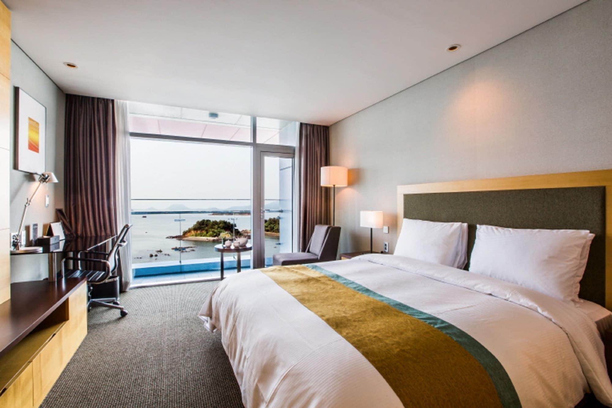 Hidden Bay Hotel يوسو المظهر الخارجي الصورة