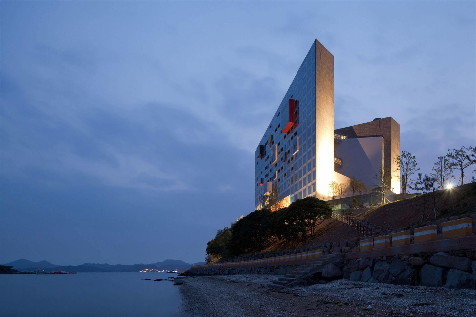 Hidden Bay Hotel يوسو المظهر الخارجي الصورة