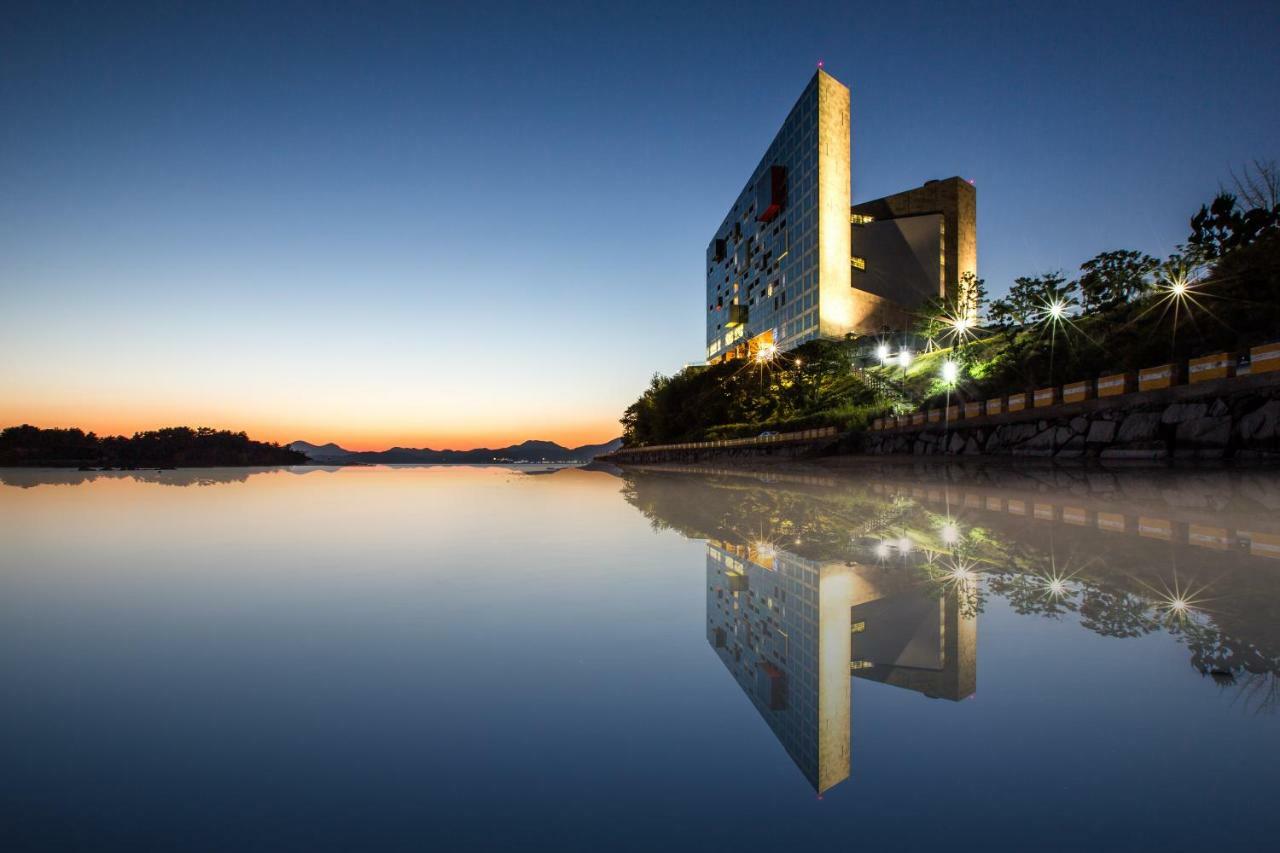 Hidden Bay Hotel يوسو المظهر الخارجي الصورة